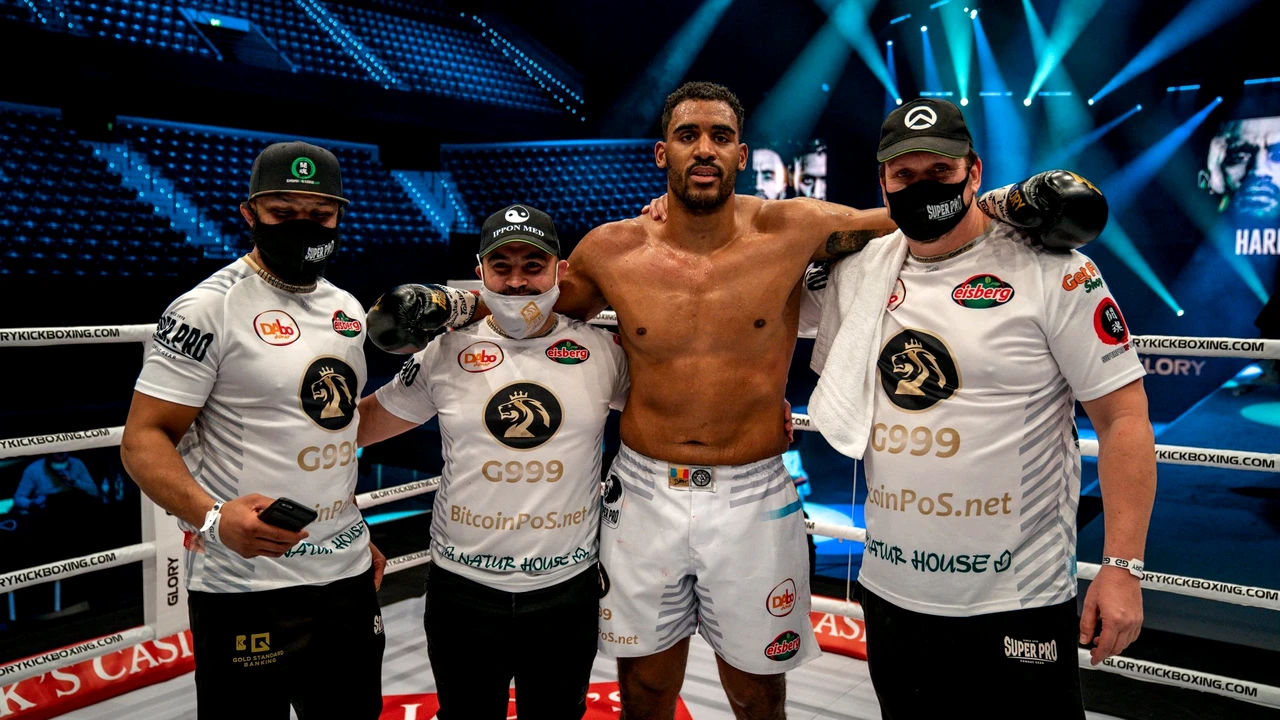 EXCLUSIV. Benny Adegbuyi, obligat să renunțe la steagul României. Dezvăluire uluitoare făcută de „killer-ul” lui Badr Hari