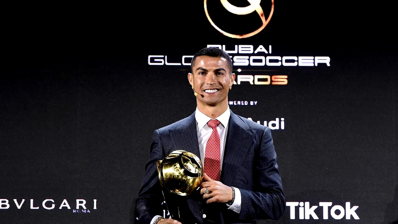 Cristiano Ronaldo a fost numit Fotbalistul Secolului! Antrenorul Secolului a fost desemnat un fost mare rival