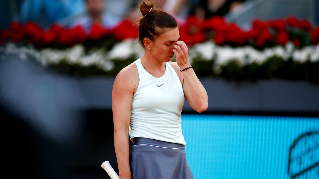 Simona Halep, atacată în direct. „Totul se învârte în jurul lui tac-su! E singura din circuit care face lucru de cârpeală”