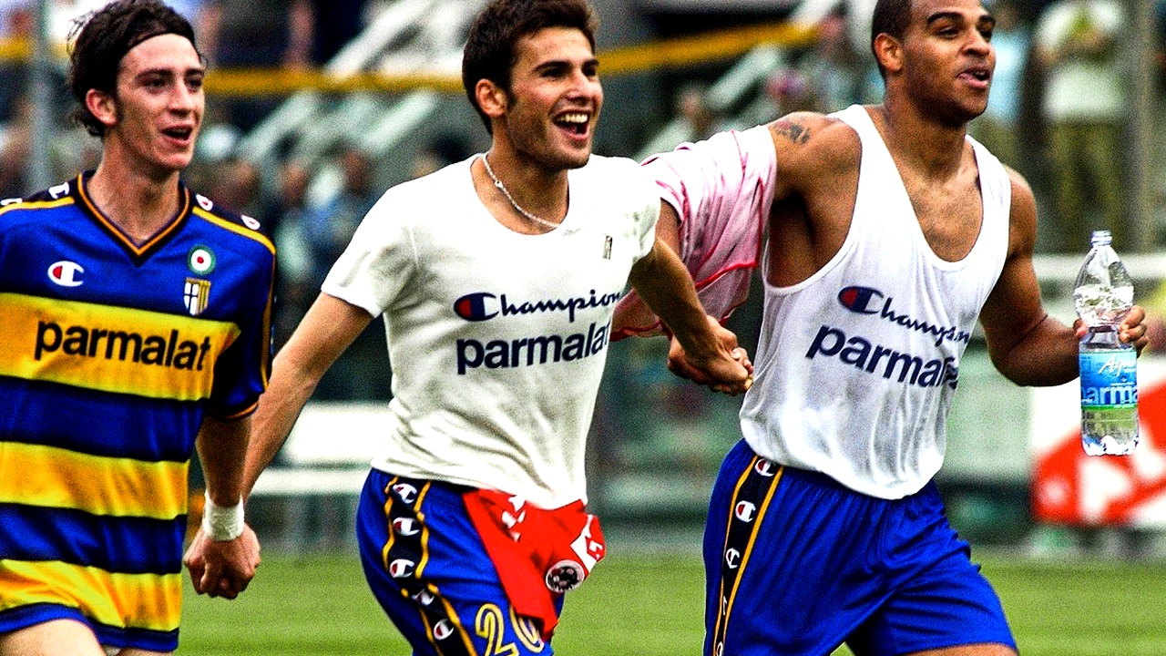 Dennis Man s-a transferat la Parma, echipa unde a strălucit Adi Mutu