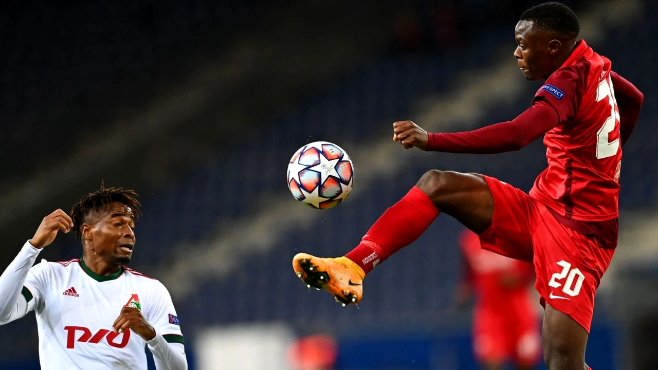 Liverpool și United se bat pe ”noul Eto’o”! Cât costă și de unde vine ”mașina de goluri” africană