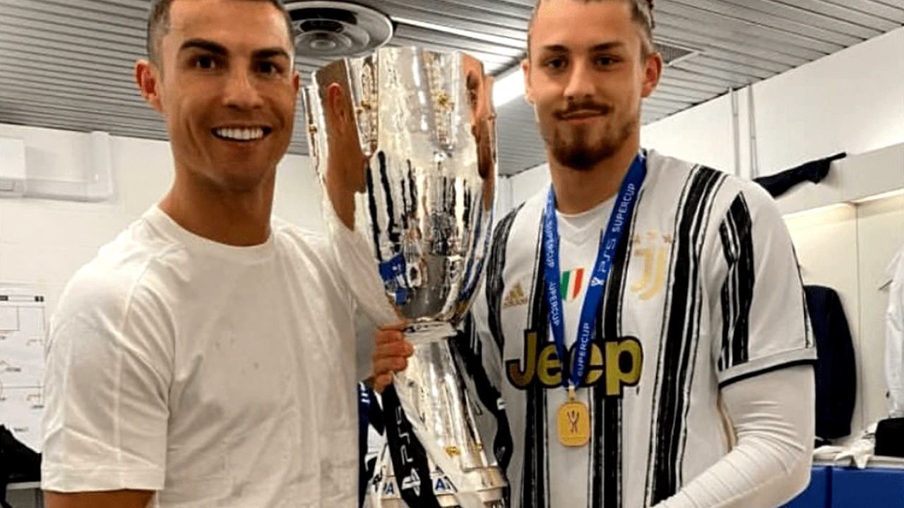 Drăgușin, inspirat de colegul Ronaldo. Se transformă într-o bestie! „A pus pe el 6 kilograme de mușchi!”