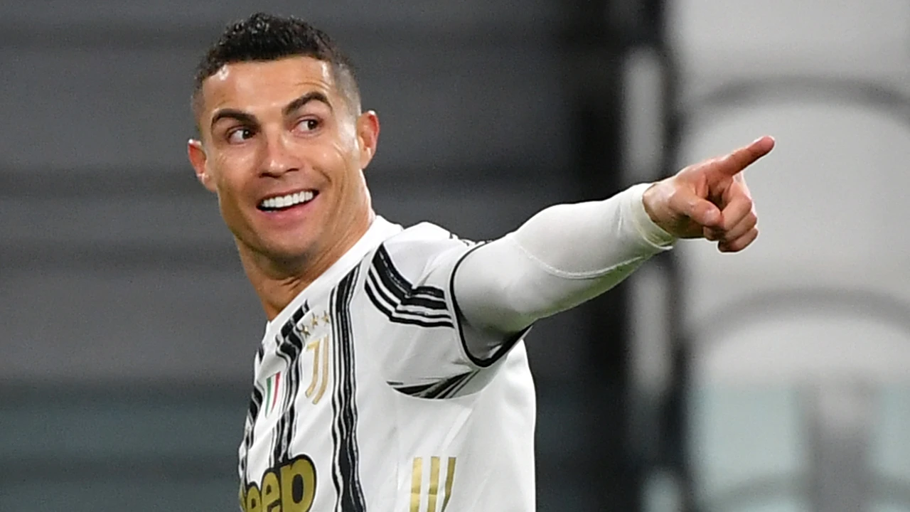 Aceasta este noua ”iubită” a lui Ronaldo! Ce știe să facă, de 8 milioane de euro