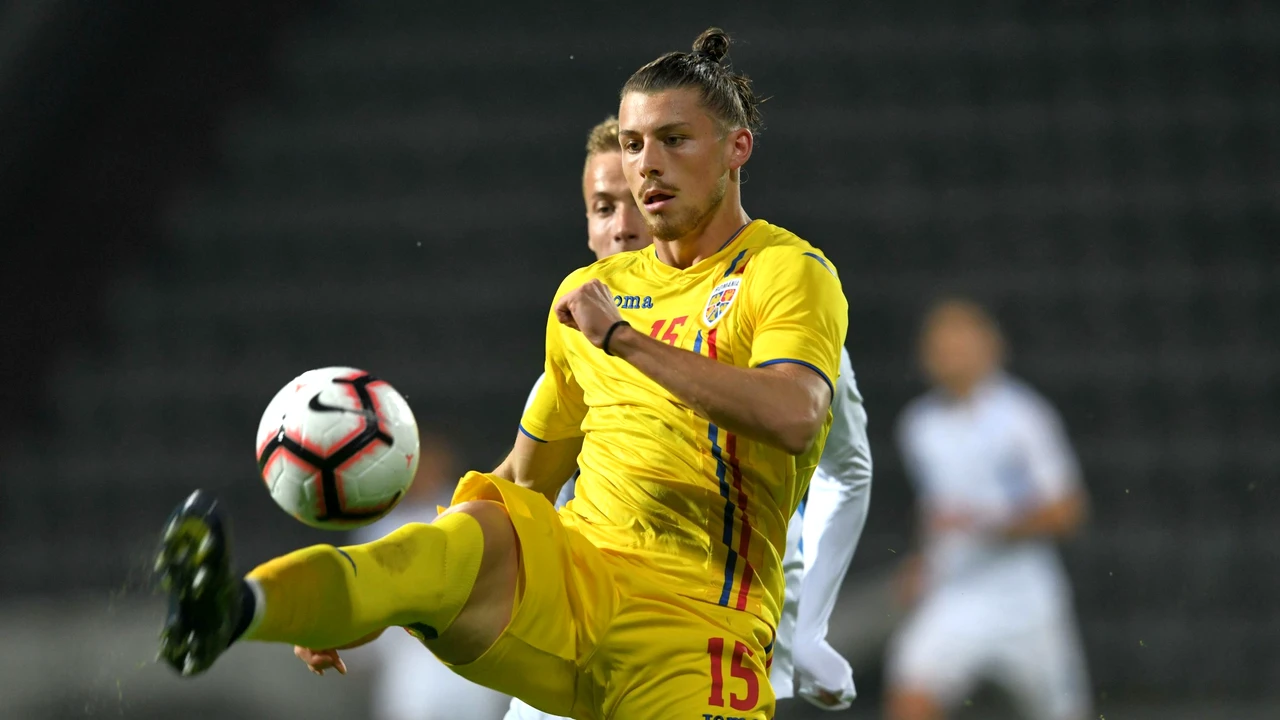 Cu ochii pe Radu Drăgușin, de la Juventus Torino. Presa britanică nu-l slăbește pe fundașul român