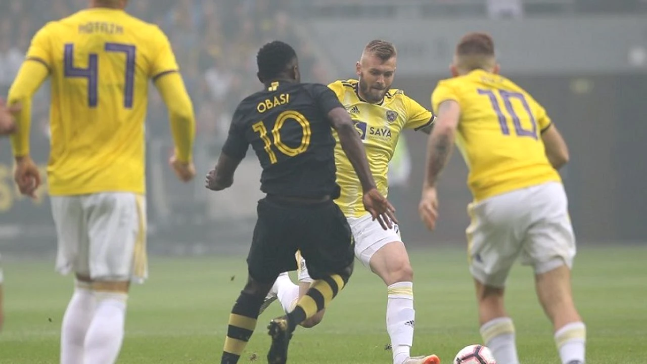 FCSB stă la pândă să-l transfere, dar nimic nu e sigur. Slovenii recunosc interesul roș-albaștrilor pentru Crețu