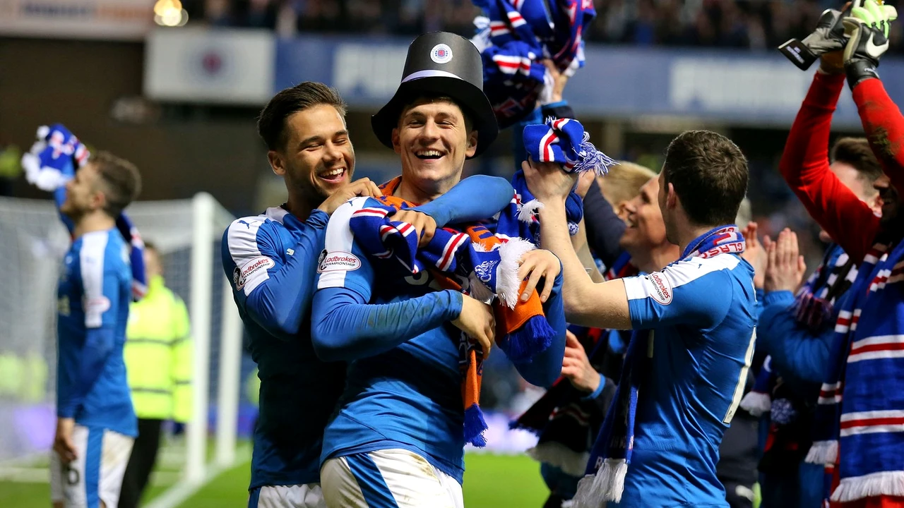 Sărbătoare alb-albastră la Glasgow după titlul obținut de Rangers în această după-amiază