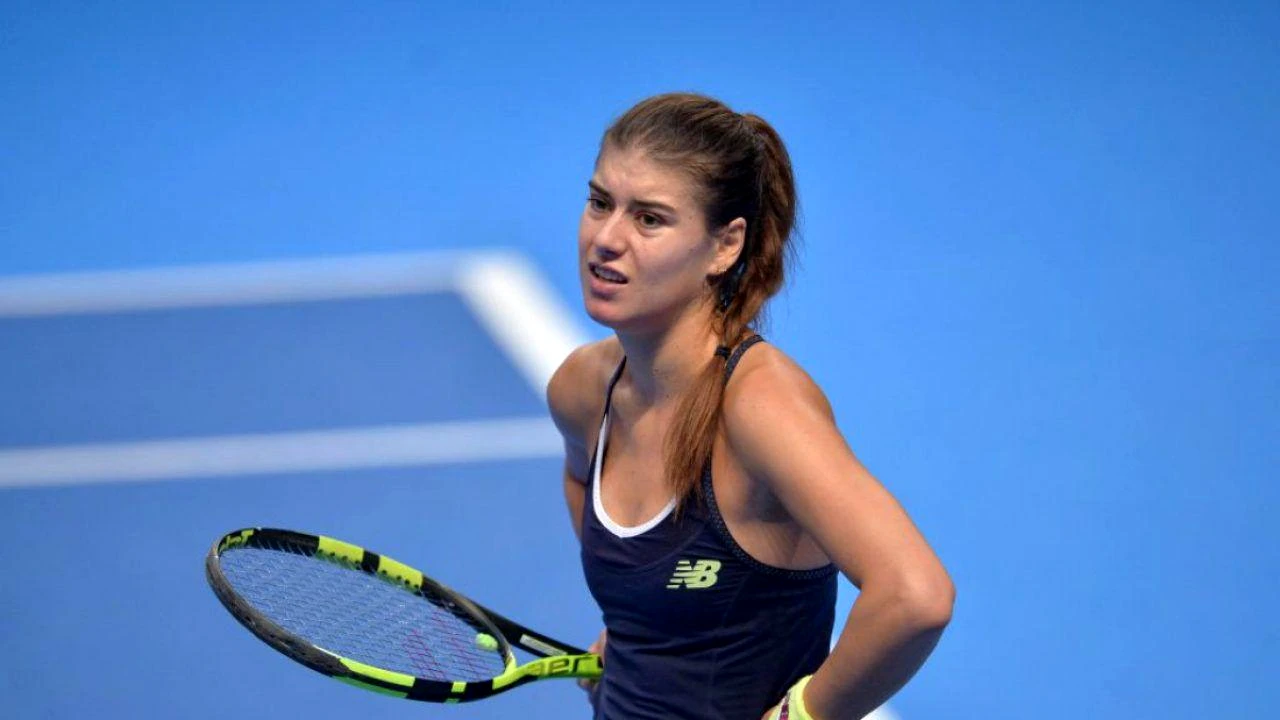 Sorana Cîrstea e prăbușită după ce s-a întâmplat în Dubai. Iubita lui Ion Ion Țiriac a fost eliminată într-un mod surprinzător