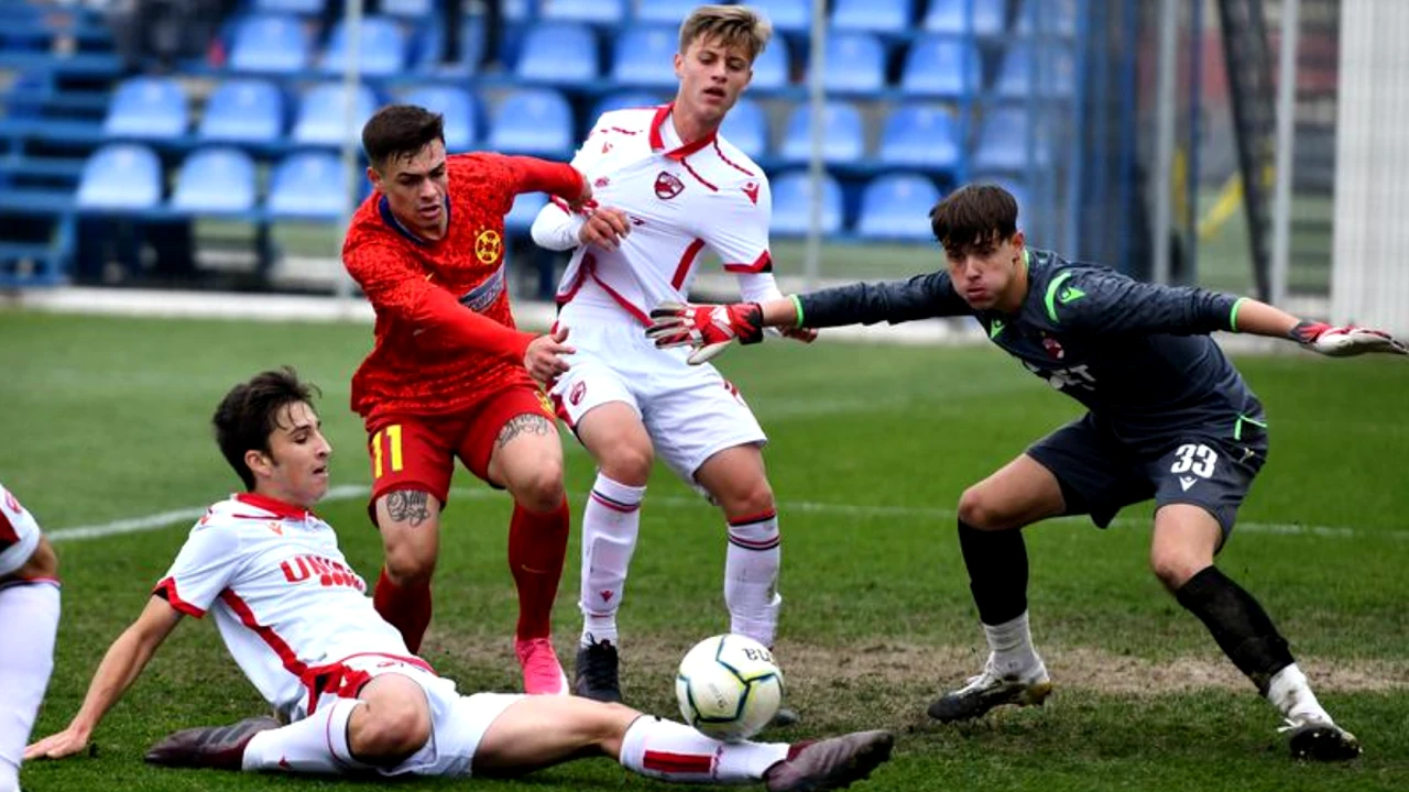 EXCLUSIV. A plecat de la Dinamo, l-a vrut FCSB, însă poate ajunge în Italia. După Louis Munteanu, Fiorentina vrea să aducă un alt tânăr român