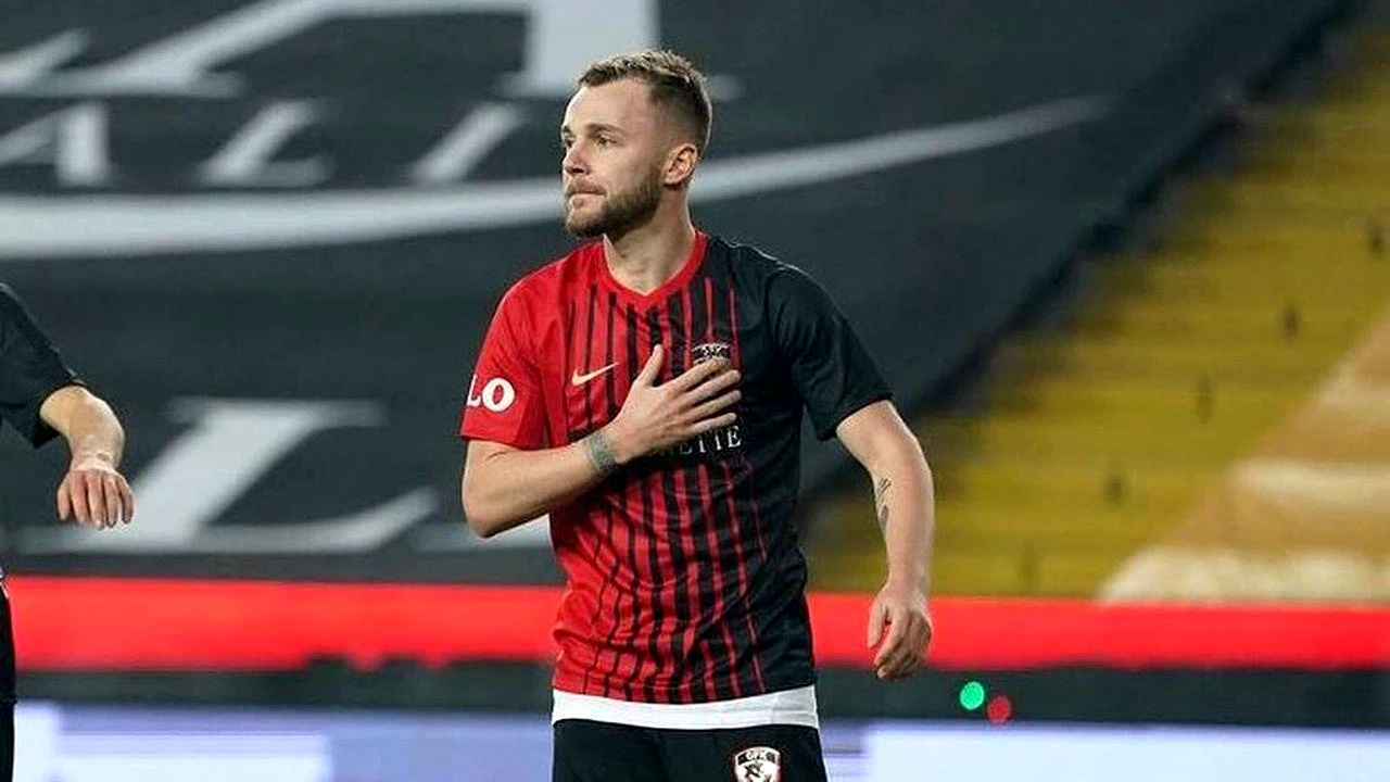 Alexandru Maxim a scăpat ca prin urechile acului de tragedia care a lovit Turcia. Cutremurul l-a prins în Germania. „Acolo e haos!”