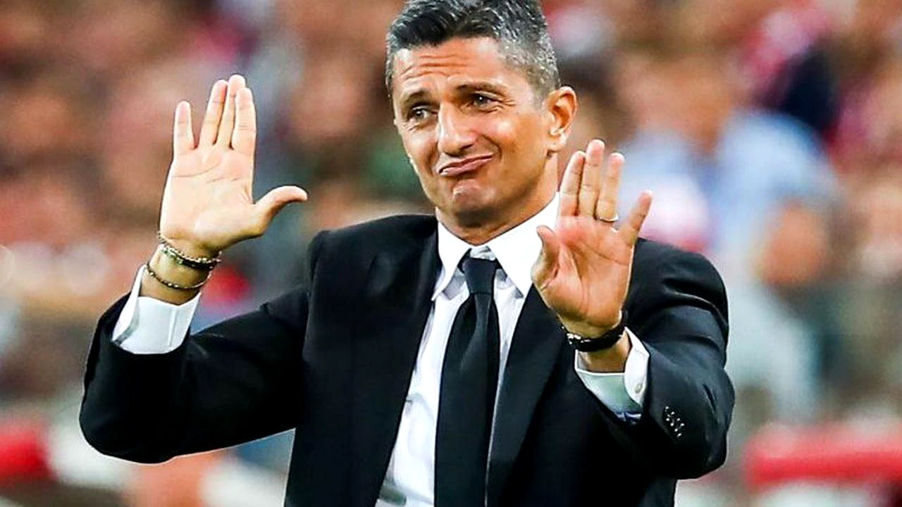 Răzvan Lucescu, răpus în doar 9 minute în derby-ul cu Olympiacos. Seară de coșmar pentru Alex Mitriță