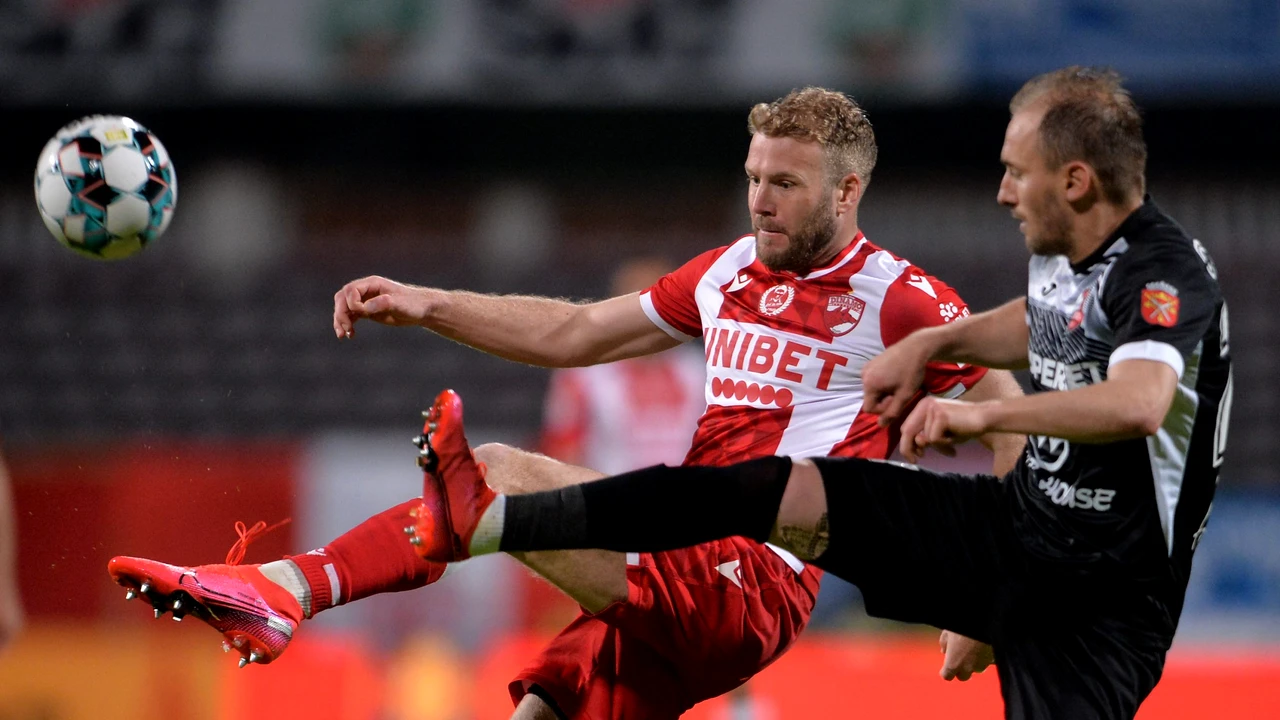 Au început negocierile pentru Adam Nemec, atacantul dat afară de Dinamo: „E posibil să îl avem foarte curând!”. Va continua în Liga I