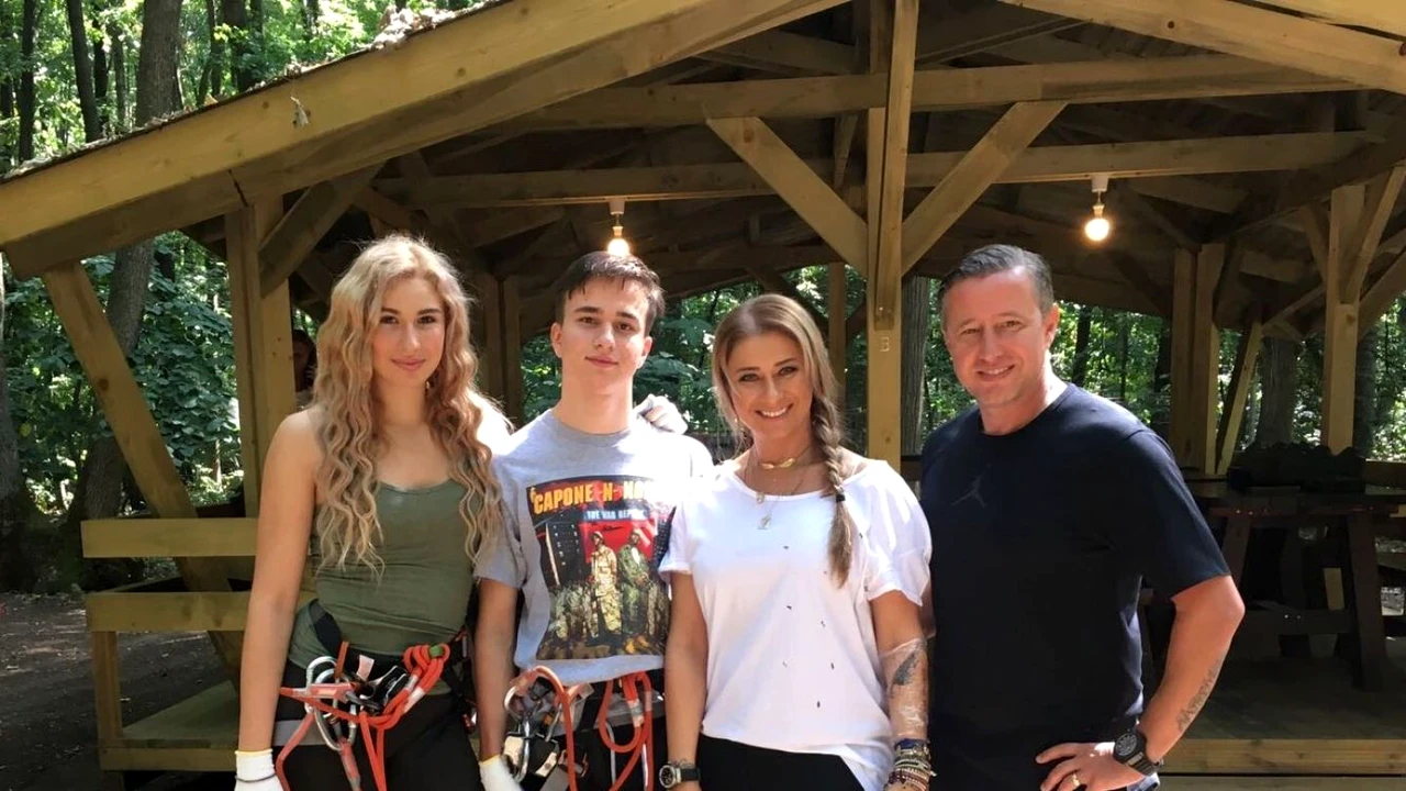 EXCLUSIV. Cum l-a păcălit Anamaria Prodan pe fiul său și al lui Laurențiu Reghecampf pentru a-l proteja: „În poze nu se vedea tatăl său”