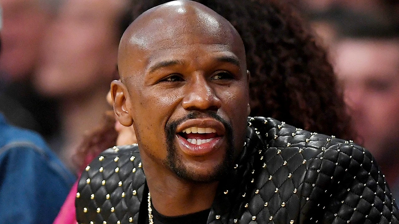 Floyd Mayweather a pariat 50.000 de dolari pe lupta din UFC dintre Dustin Poirier și Conor McGregor. Ce i-a transmis învingătorului