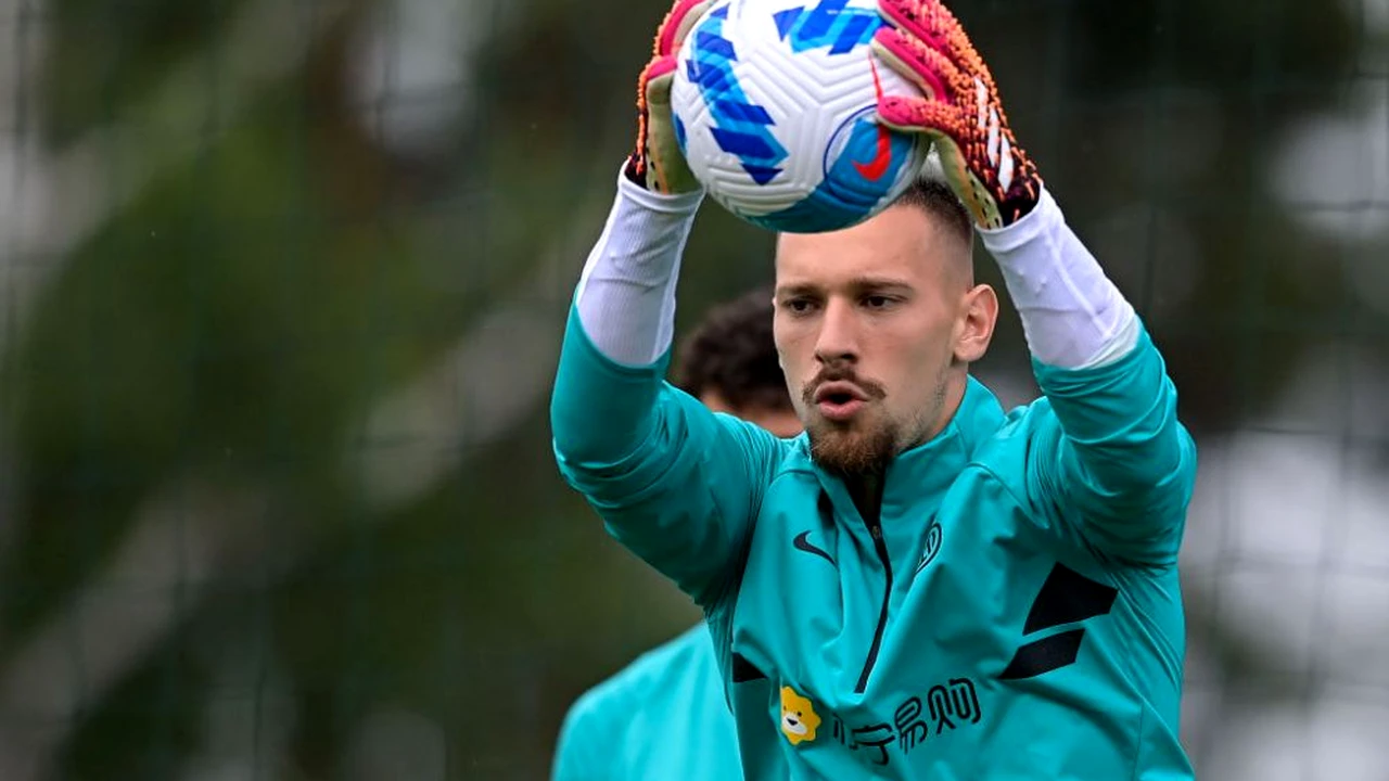 Schimbare de planuri pentru Ionuţ Radu! Fotbalistul român a refuzat patru echipe, până în momentul de faţă