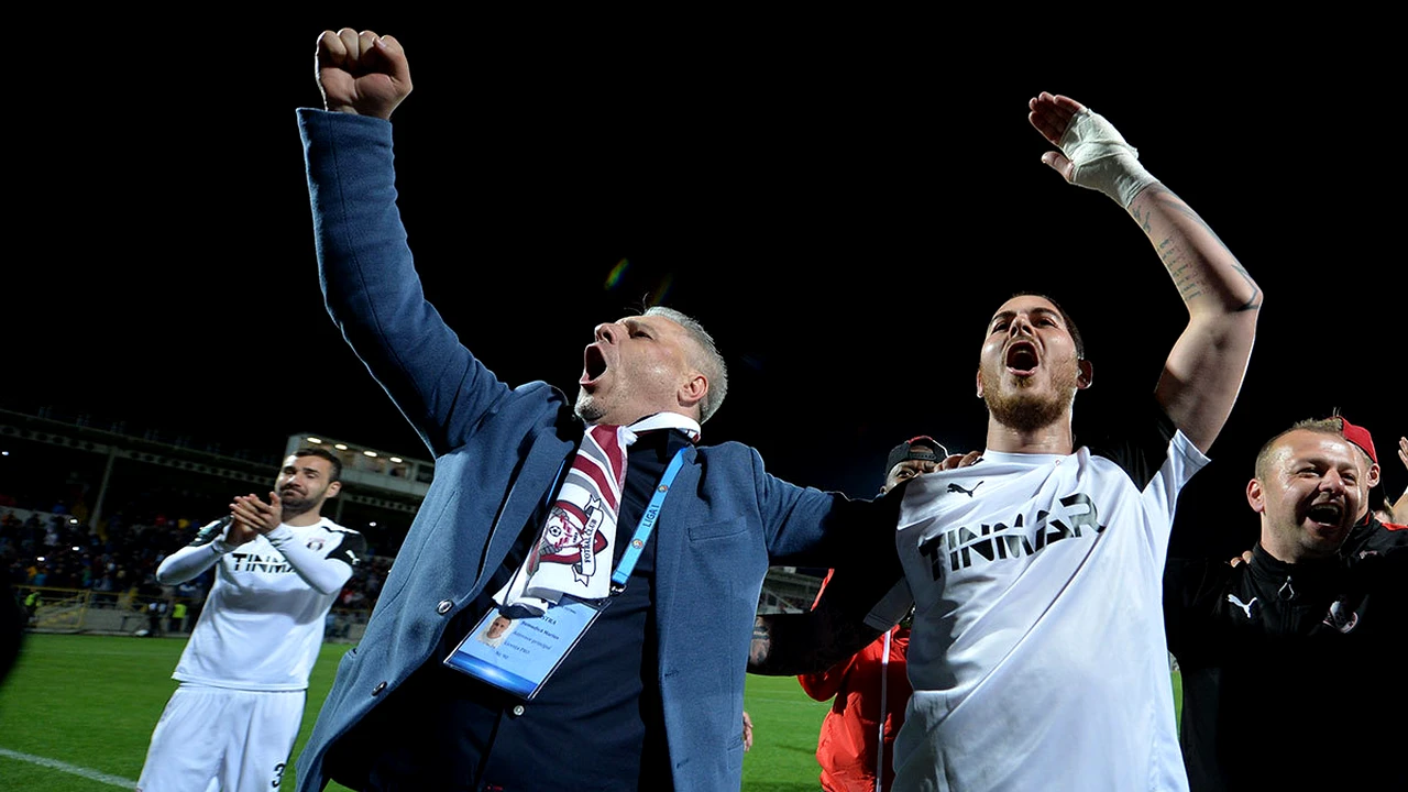 Veste fantastică pentru Marius Şumudică! Fotbalistul mult dorit a ajuns la Cluj şi se va alătura echipei