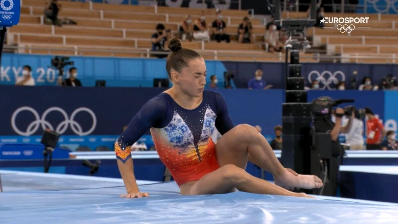 Momente de groază trăite de Larisa Iordache la Tokyo. Episodul neștiut trăit de gimnastă: „A căzut de durere, m-am speriat foarte tare!”