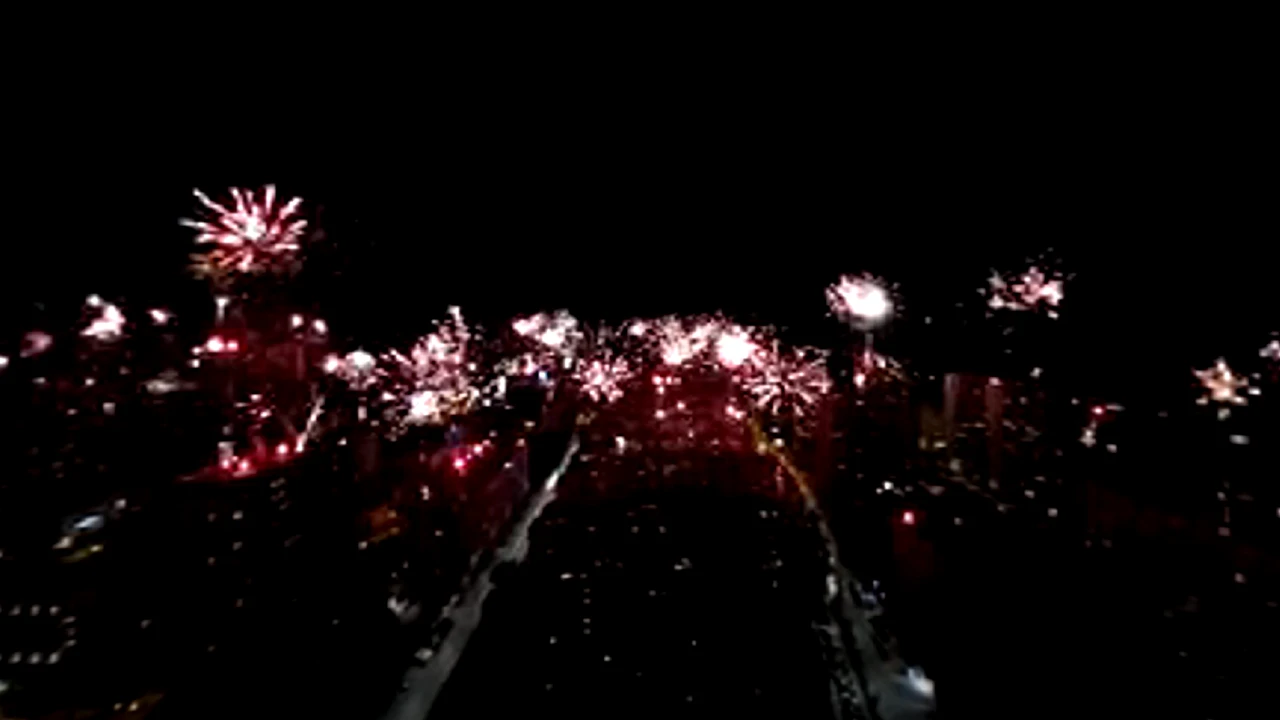 Cel mai frumos spectacol pirotehnic pus în scenă de ultrași. VIDEO