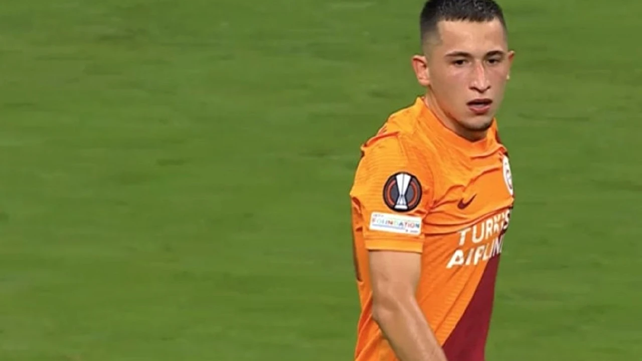 S-a terminat visul pentru Olimpiu Moruțan la Galatasaray. Românul, discuție de taină cu Fatih Terim