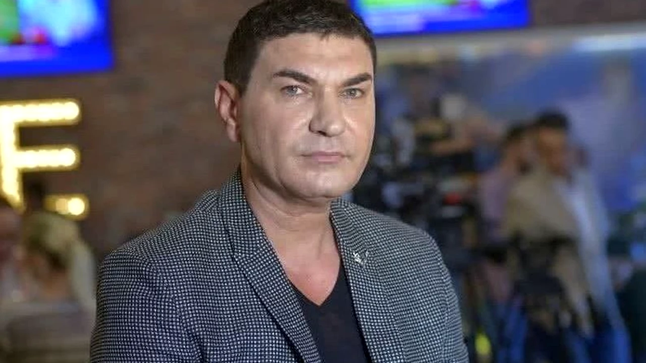 Care este, de fapt, motivul pentru care Cristi Borcea circulă numai într-un Audi A8. Nici nu vrea să audă de Maybach sau de BMW