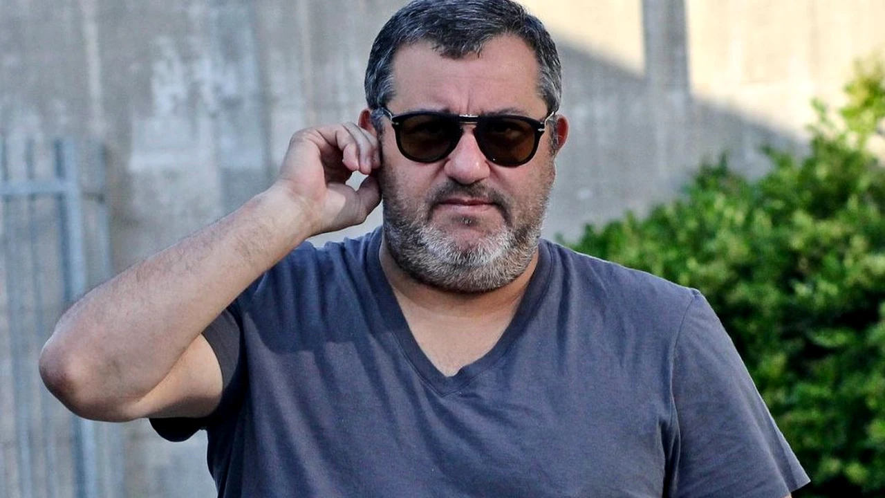 Ce super-transfer pregătește Mino Raiola. Barcelona mai pierde un jucător important