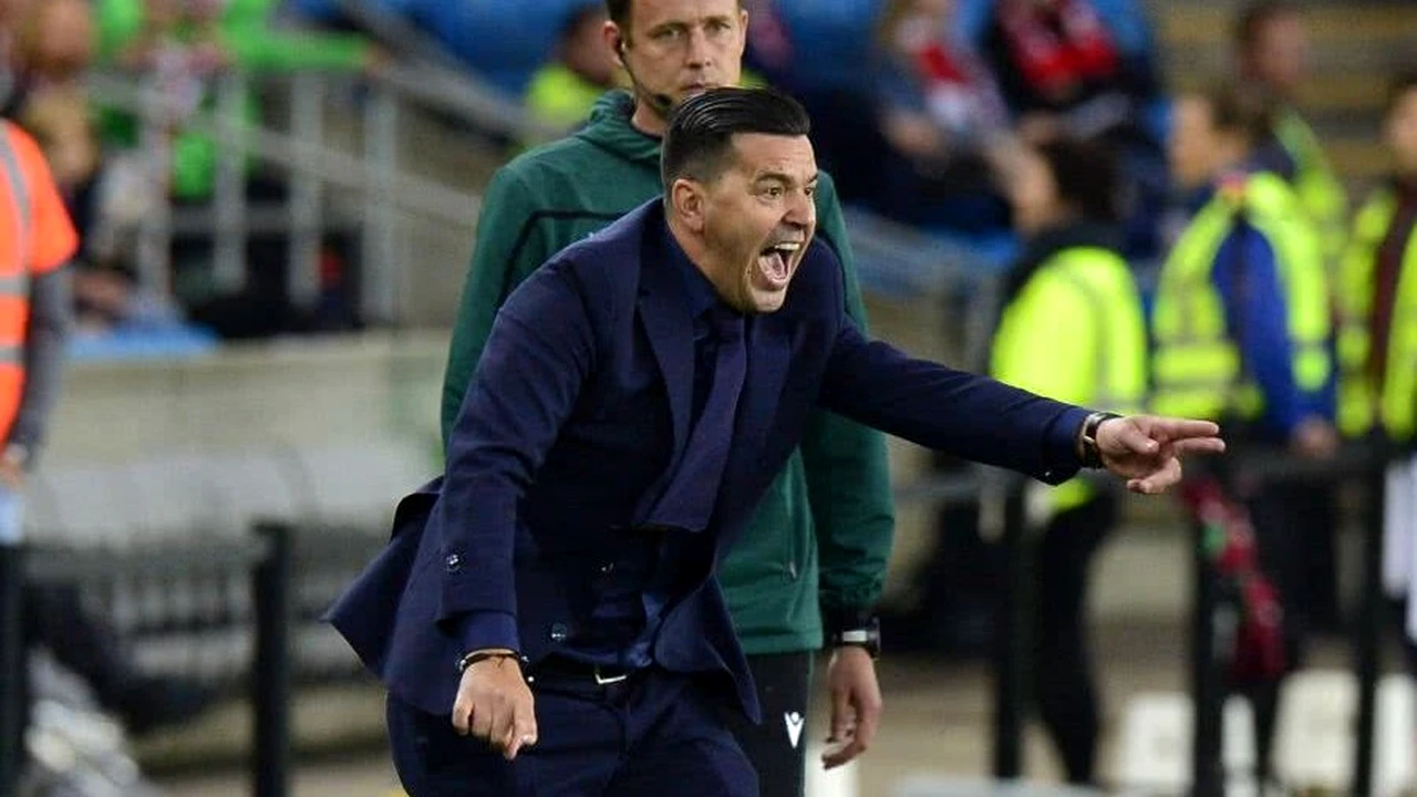 Video. Criza de nervi a lui Cosmin Contra din vestiar, surprinsă de camerele de filmat