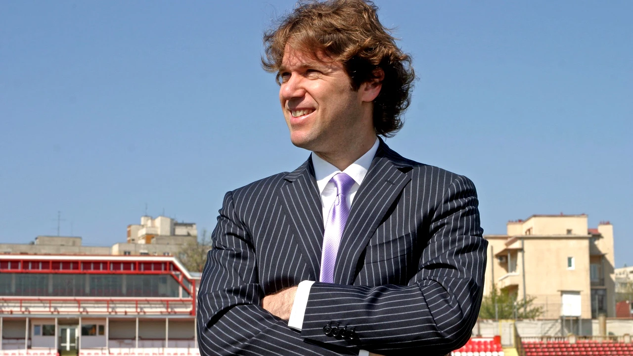 „Minunea blondă” a venit la Dinamo! Mircea Rednic dă o mare lovitură la nivel de imagine