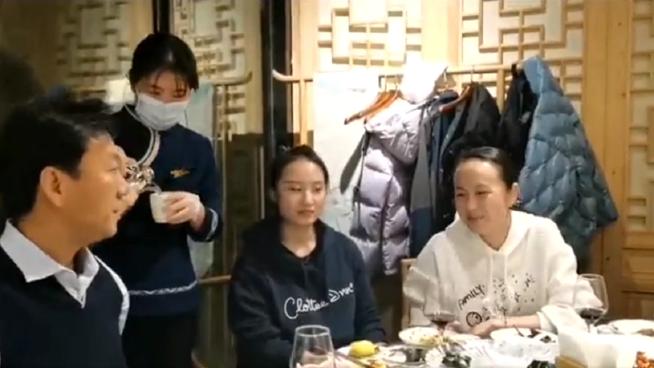 Au apărut primele imagini cu Shuai Peng, jucătoarea de tenis din China dată dispărută: „Nu vrea să fie deranjată”