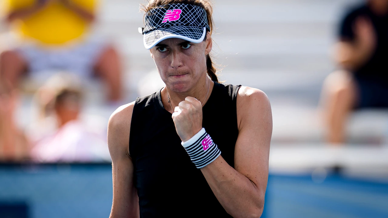 Sorana Cîrstea a părăsit România după accidentarea suferită! Unde se relaxează iubita lui Ion Ion Țiriac