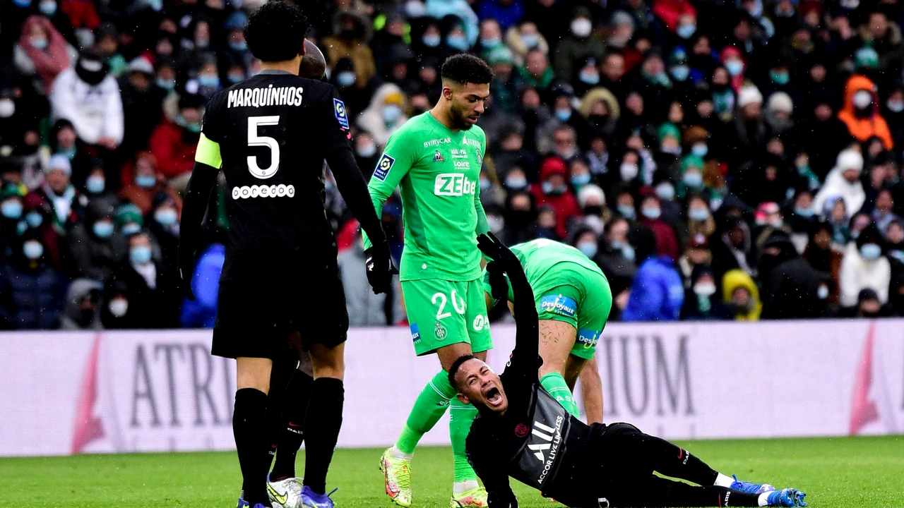 Cât va dura drama lui Neymar. Previziunile medicilor după accidentarea suferită de starul lui PSG