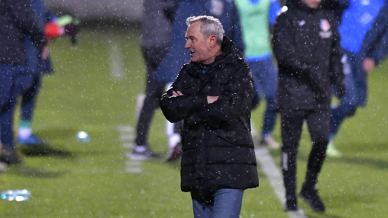 Mircea Rednic încearcă să bage „strâmbe” la FCSB și îl ia la întrebări pe Edi Iordănescu: „De ce a făcut asta?”