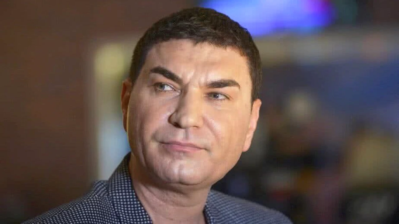 FOTO. Ele l-au subjugat pe Cristi Borcea. Imagine rară cu cele două gemene ale omului de afaceri