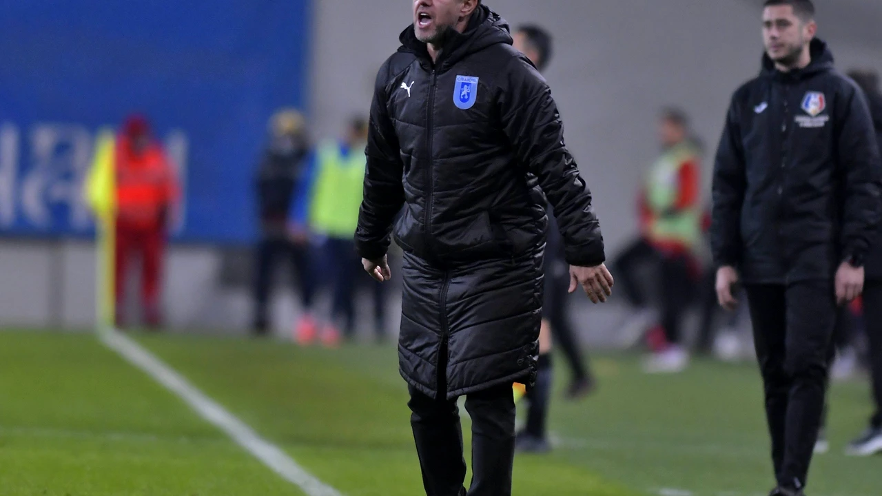 Probleme uriașe pentru Laurențiu Reghecampf. Suporterii i-au cerut demisia după o nouă repriză foarte slabă făcută de Universitatea Craiova