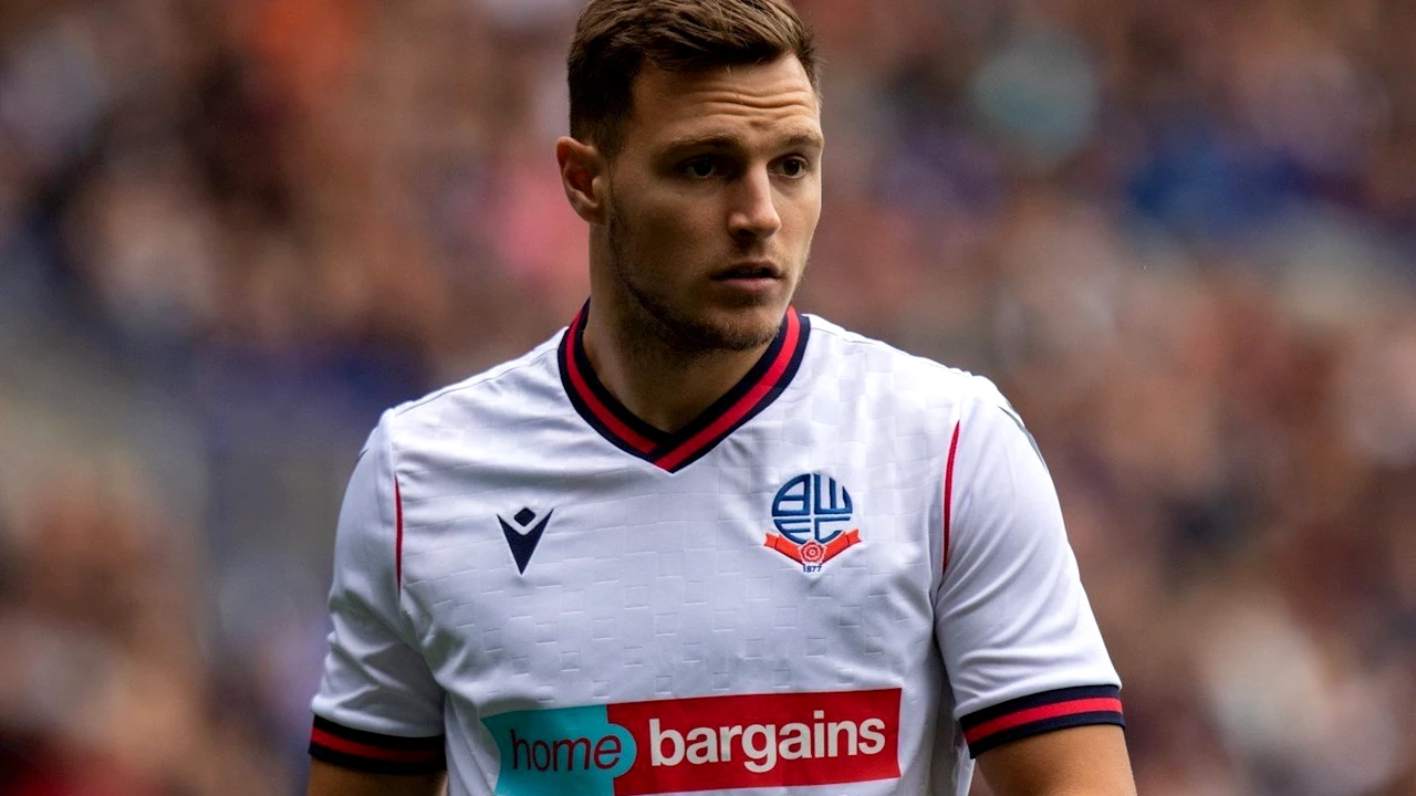 Manchester United a renunțat la jucătorul român care a fost anunțat ca o promisiune. O să lupte la promovare în Serie A