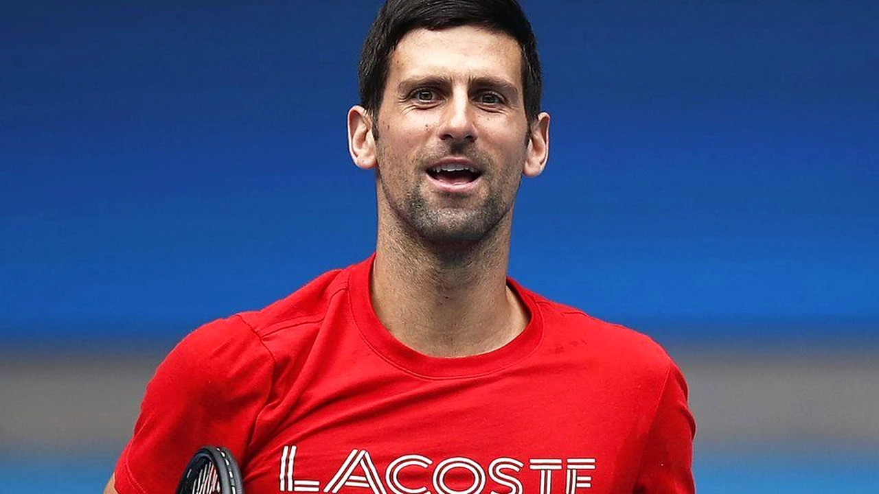 Djokovic, primit ca un erou la Belgrad. Incredibil ce i-au scris sârbii pe oglinda din lift!