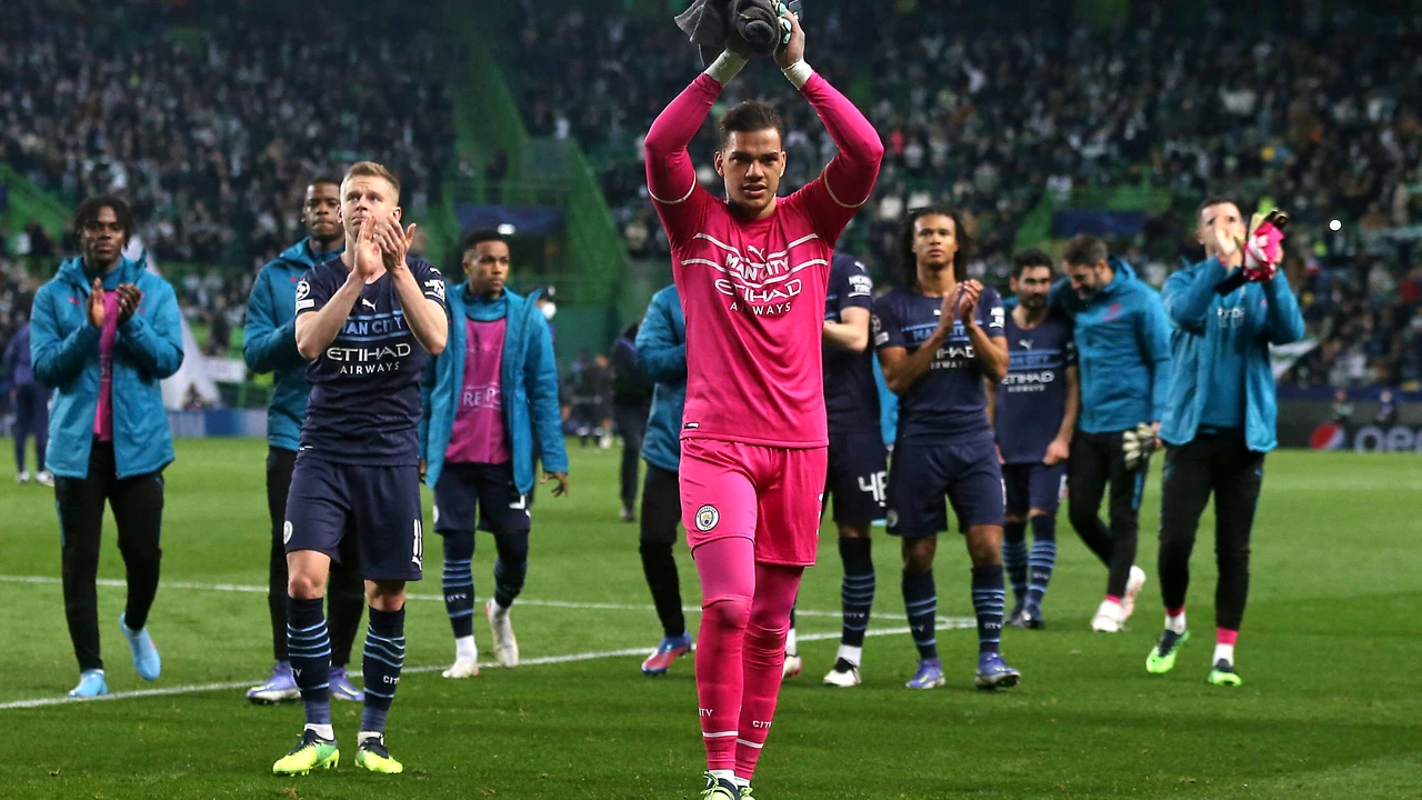 Asta le mai lipsea jucătorilor lui Manchester City după momentele de groază prin care au trecut. Cum au fost ironizați pe aeroportul din Liverpool