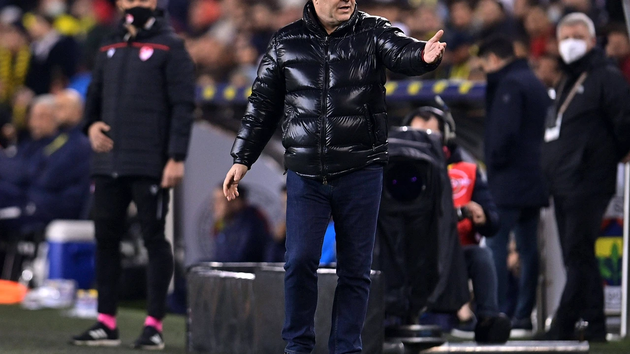 Marius Șumudică, atac cu talpa sus la Dan Petrescu. “Și-a făcut transferurile, dar rezultatele nu apar! M-a deranjat!” Care e, de fapt, problema lui Șumi