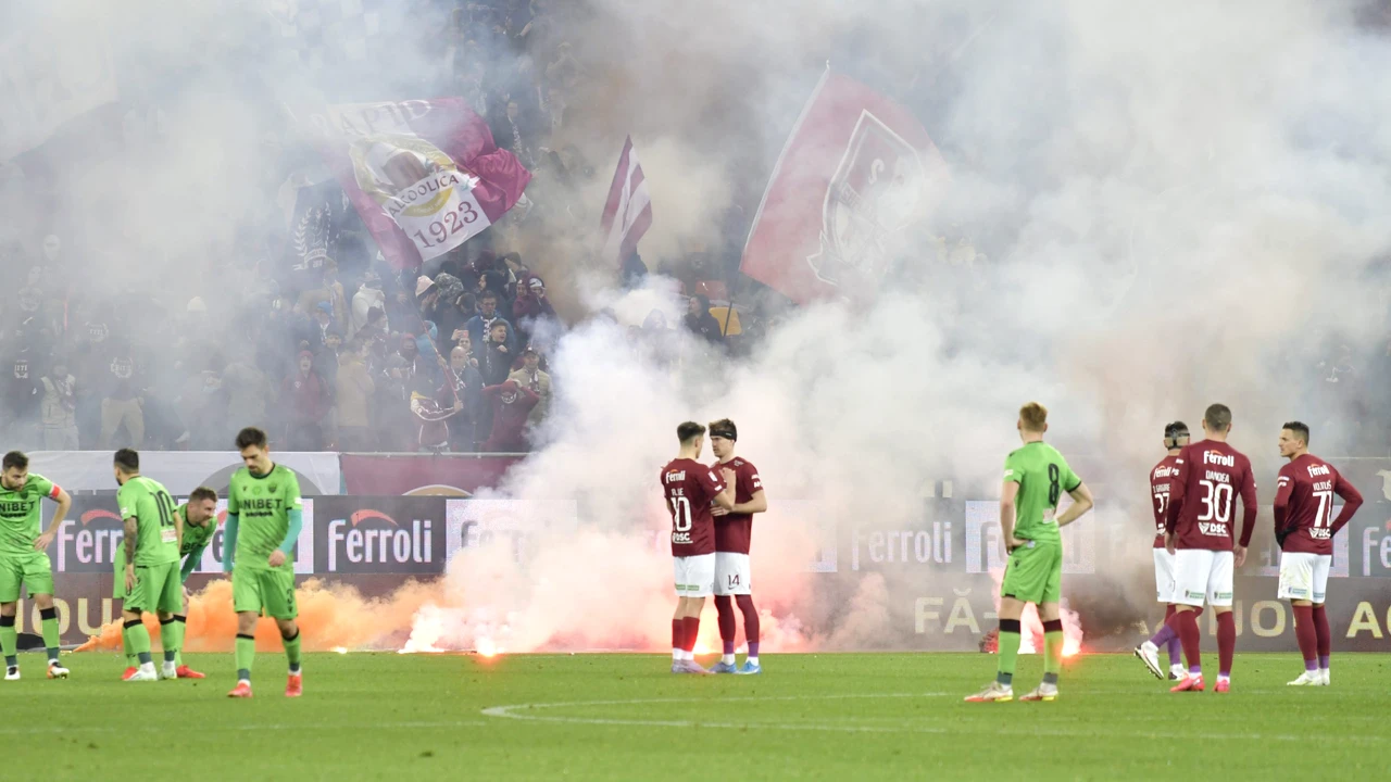 Sancțiune record primită de Rapid după meciul cu Dinamo: meciuri fără spectatori și amendă uriașă