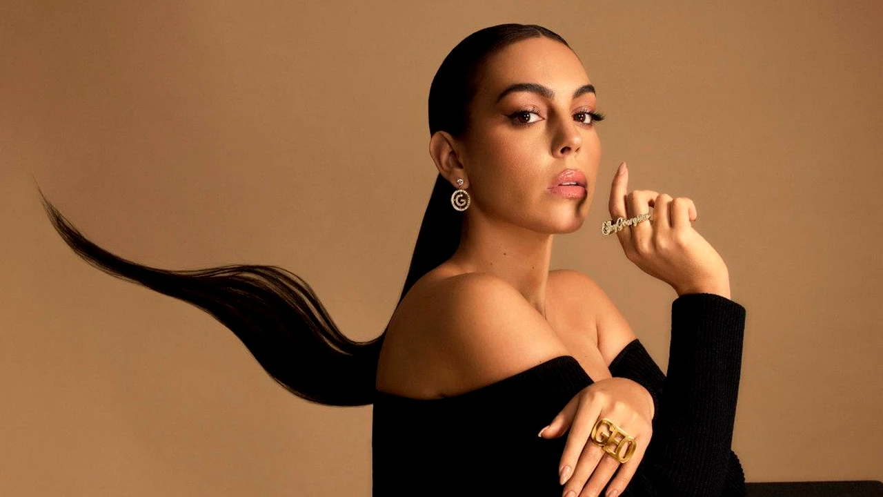 Terapie șocantă în familia lui Ronaldo. Georgina își injectează sânge în scalp contra unei sume colosale | Galerie FOTO