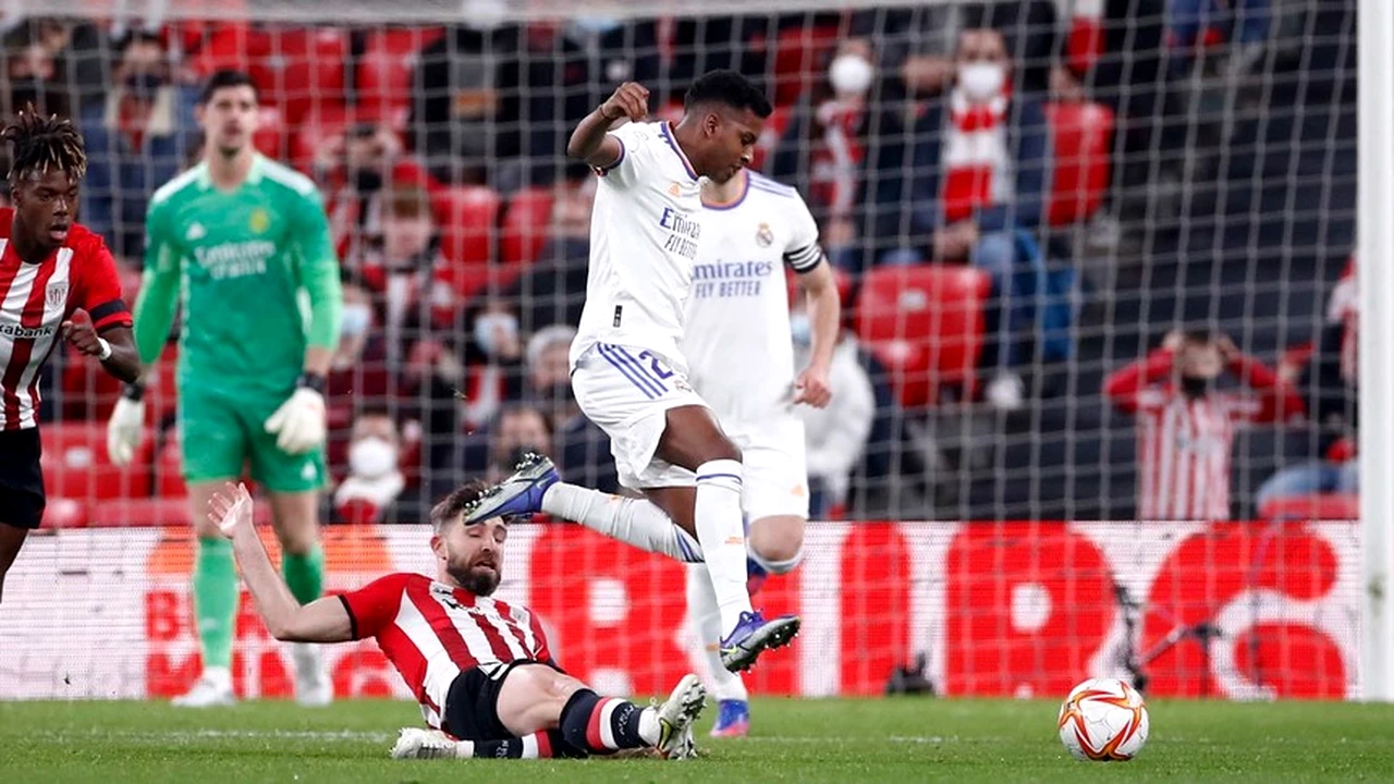 Real Madrid a fost eliminată în sferturi de Athletic Bilbao. Autocarul madrilenilor, luat cu asalt de fanii adverşi