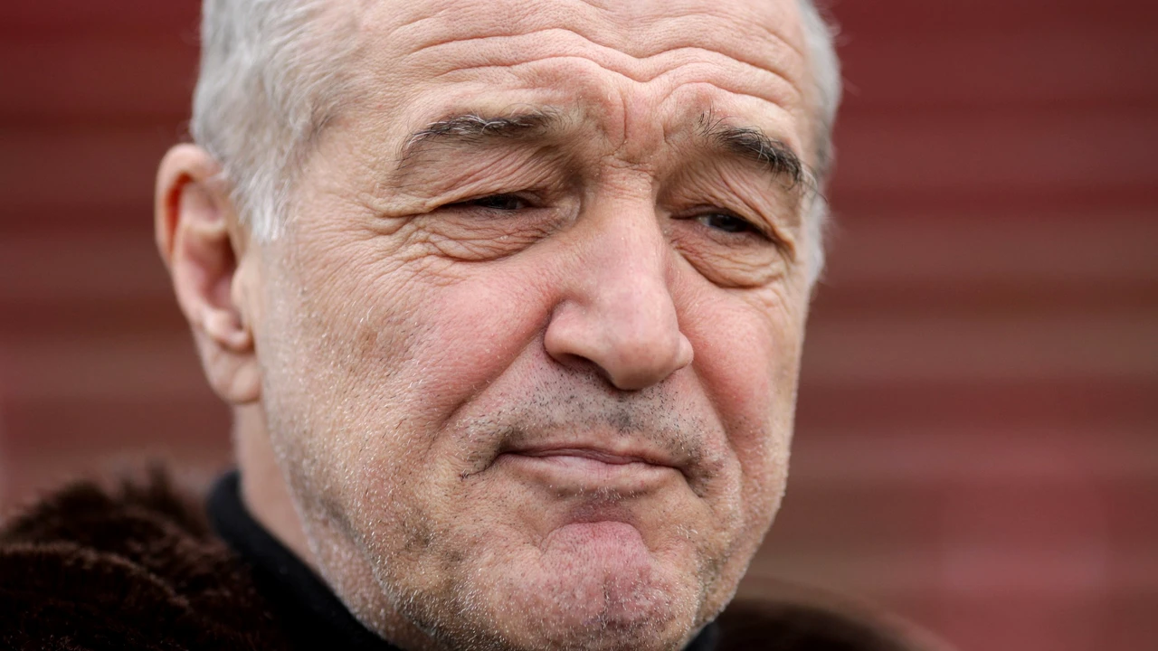 Dialog ireal între Becali și Marius Șumudică. Scena a avut loc în fața unei biserici