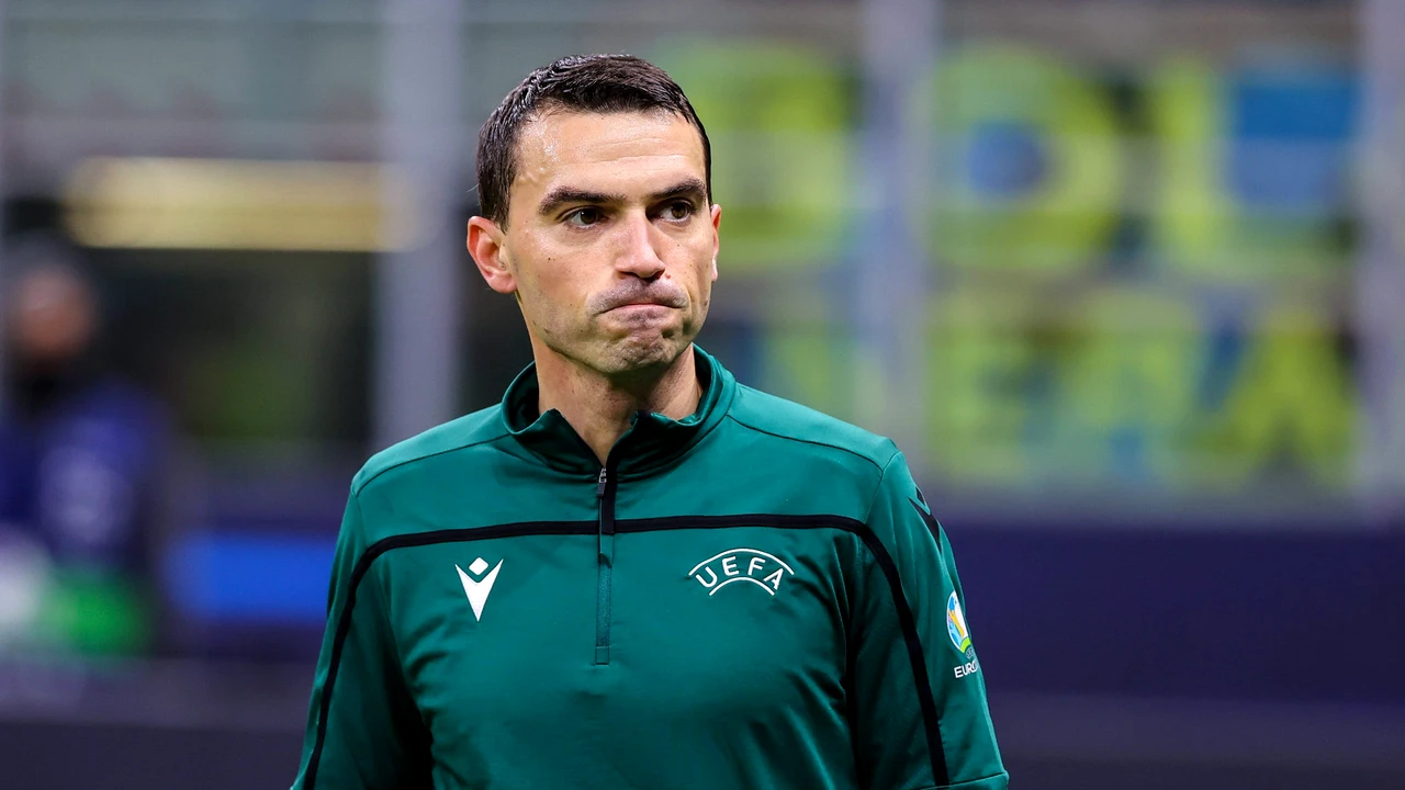 EXCLUSIV. Ovidiu Hațegan e hotărât să se retragă după infarct! I s-a năruit șansa de a arbitra la Campionatul Mondial. „Era visul lui să meargă acolo”