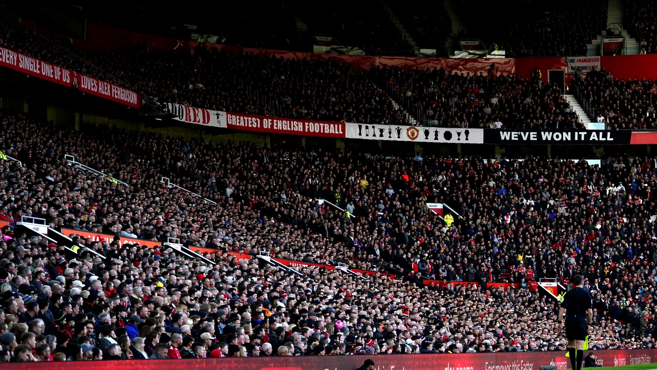 Manchester United a bătut palma cu noul antrenor. Când semnează noul tehnician