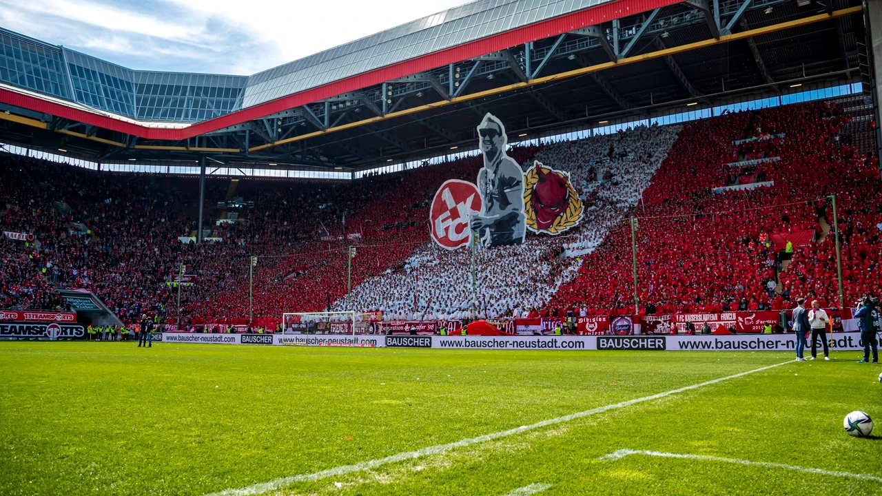 VIDEO | Imaginile anului vin din Liga a 3-a din Germania. Renașterea unui club istoric a adus o audiență-record în fotbal