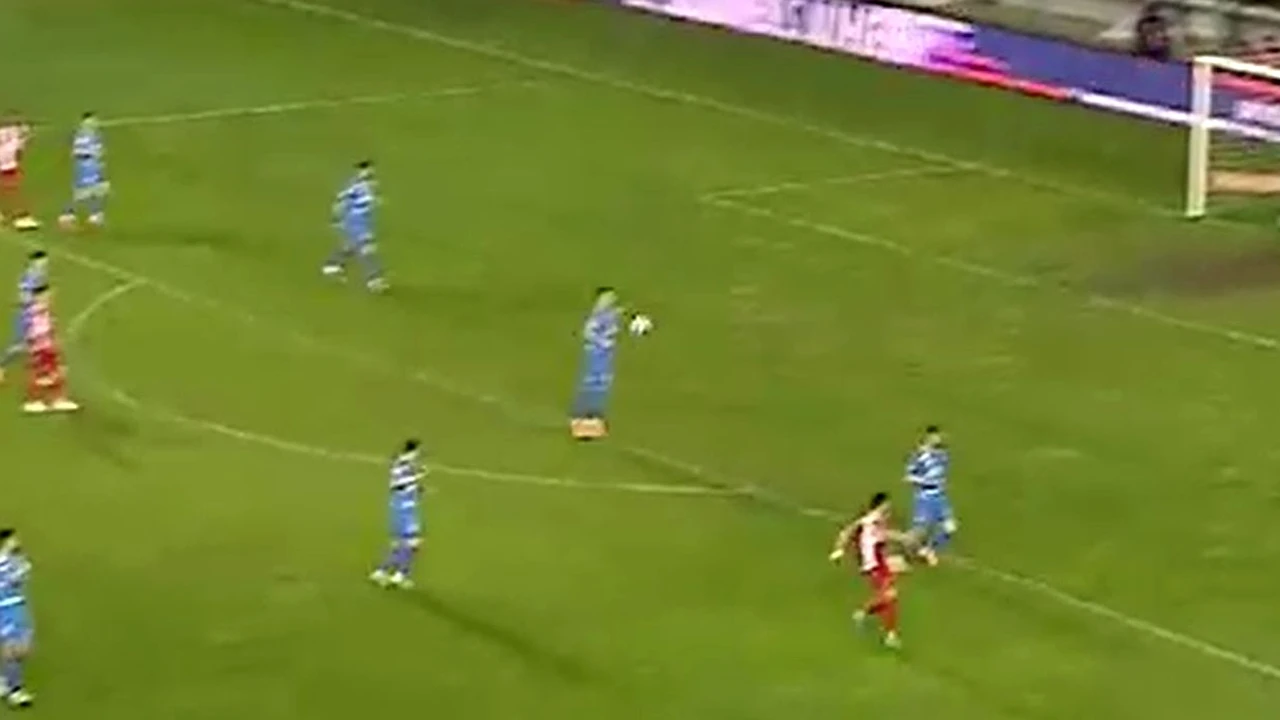 Dinamo, refuzată și de arbitri. Andrei Chivulete a închis ochii la penalty-ul provocat de Căpușă. Decizie scandaloasă cu Chindia