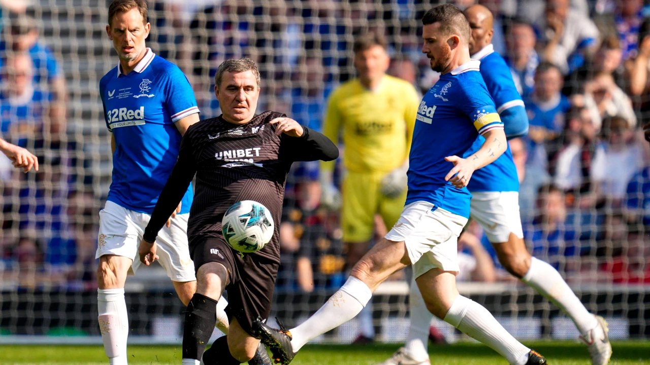 Ianis Hagi, un idol la Rangers. Gică Hagi a dezvăluit cum este tratat fiul său la Glasgow: „A trecut prin toate”