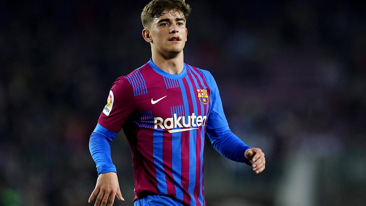 Bătaie pentru Gavi. După Bayern, și Liverpool îl vrea pe puștiul-minune de 17 ani al Barcelonei. Sumă uriașă pusă pe masă de Liverpool