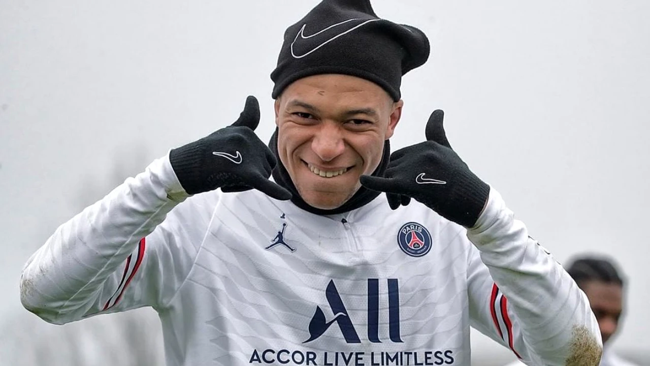 Mbappe pare decis. Răspunsul legat de viitorul său arată că a și-a pus semnătura pe contract. Cât urmează să câștige