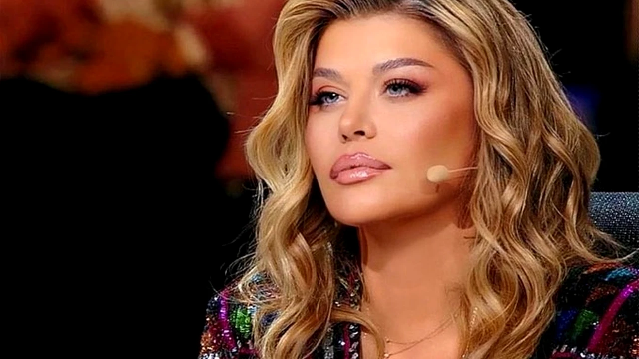 E BOMBA ZILEI! Loredana Groza a divorțat de soțul său. Artista este fană înfocată a lui Gică Hagi GALERIE FOTO