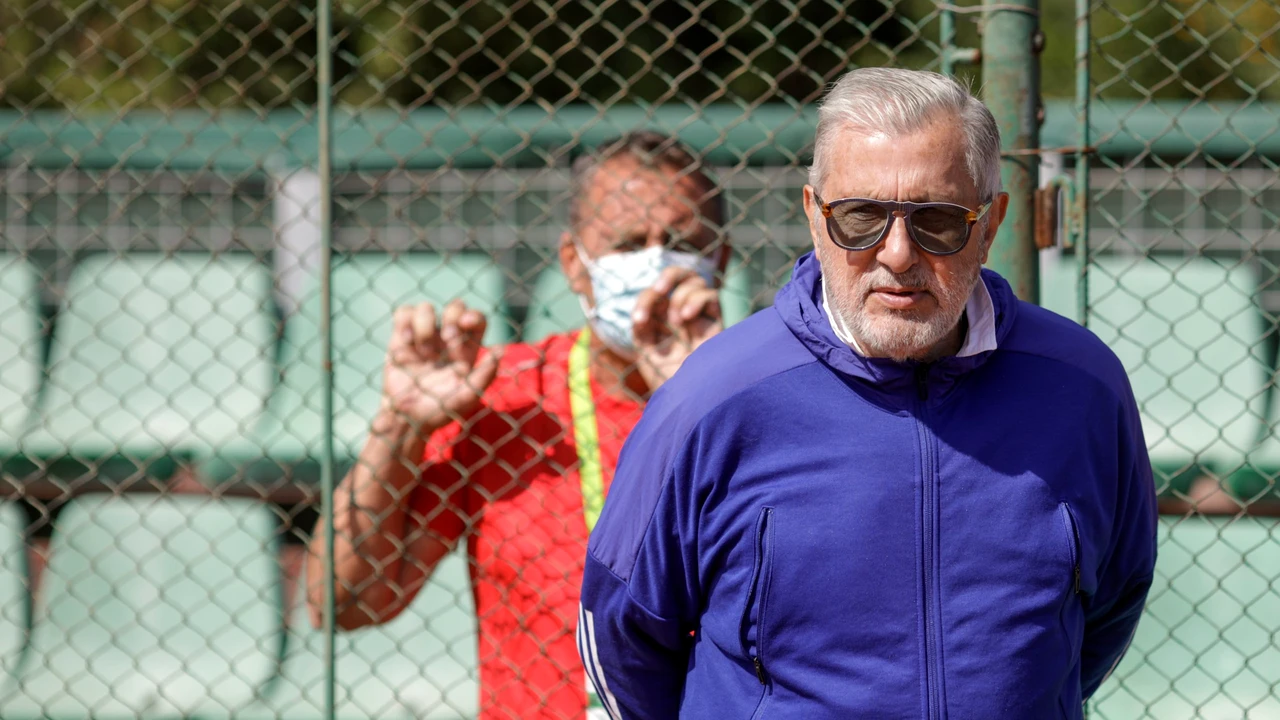 A luat foc Ilie Năstase după ce a văzut că FCSB nu a fost primită pe niciun stadion din țară: „Ce e asta, mă?”