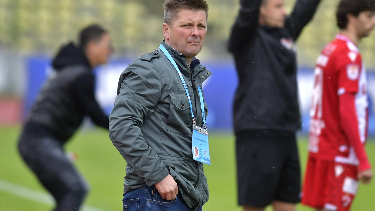 Numele surpriză pentru înlocuirea lui Dusan Uhrin la Dinamo. Au fost discuții avansate cu fostul atacant al „câinilor”